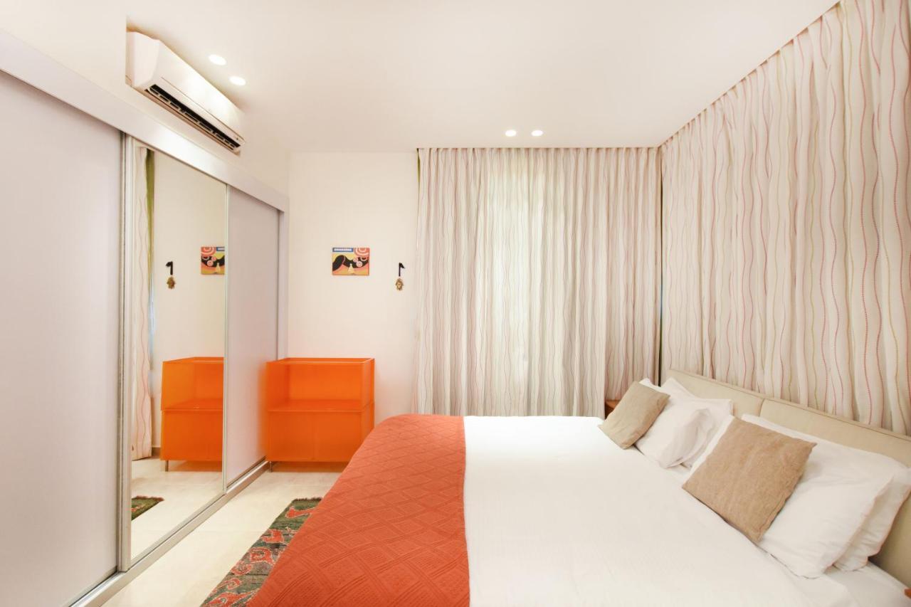 Out Of Time By Holyguest Apartment Tel Aviv Ngoại thất bức ảnh